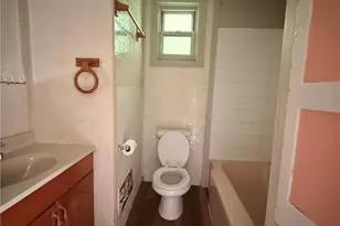 310 Arabella St, Pittsburgh, PA 15210 - Photo 12