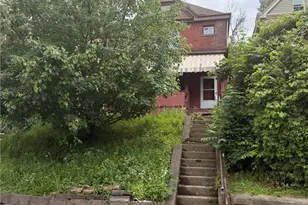 310 Arabella St, Pittsburgh, PA 15210 - Photo 2