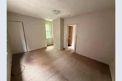 310 Arabella St, Pittsburgh, PA 15210 - Photo 8