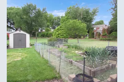 125 Oliver Drive, White Oak, PA 15131 - Photo 32