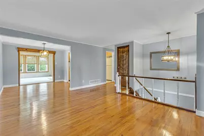 138 Convair Dr, Moon/Crescent Twp, PA 15108 - Photo 14