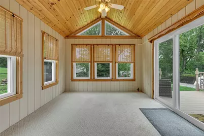 138 Convair Dr, Moon/Crescent Twp, PA 15108 - Photo 8