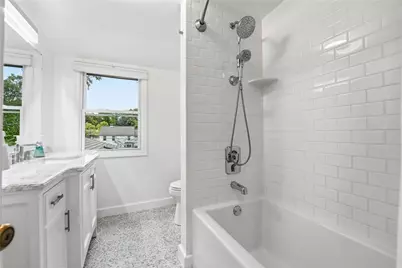 1325 Stanton St, Sharon, PA 16146 - Photo 16