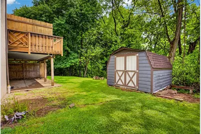 258 Hillcrest Cir, Ross Twp, PA 15237 - Photo 42
