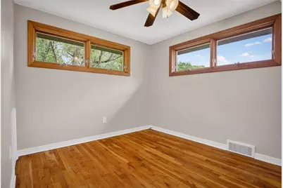 258 Hillcrest Cir, Ross Twp, PA 15237 - Photo 22