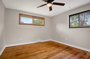 258 Hillcrest Cir, Ross Twp, PA 15237 - Photo 18