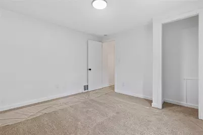 2843 McKelvey Rd, Pittsburgh, PA 15221 - Photo 12