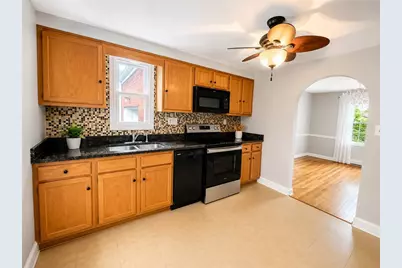 128 Sylvania Dr, South Park, PA 15236 - Photo 8