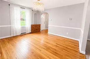 128 Sylvania Dr, South Park, PA 15236 - Photo 4