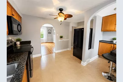 128 Sylvania Dr, South Park, PA 15236 - Photo 6