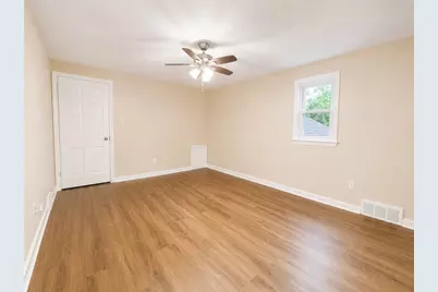128 Sylvania Dr, South Park, PA 15236 - Photo 10