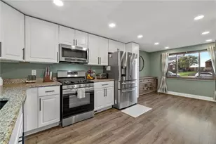3643 Longview Dr, West Homestead, PA 15120 - Photo 12