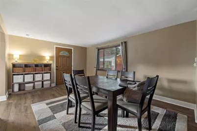 3643 Longview Dr, West Homestead, PA 15120 - Photo 6