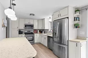 1905 Swallow Hill Rd, Scott Township, PA 15220 - Photo 14