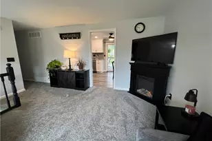 110 David Dr, Twp of But NW, PA 16001 - Photo 6