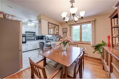 223 Amity Road, Glenshaw, PA 15116 - Photo 10