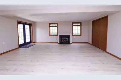 2373 Hopeland St, Pittsburgh, PA 15210 - Photo 12