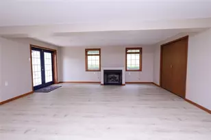 2373 Hopeland St, Pittsburgh, PA 15210 - Photo 10