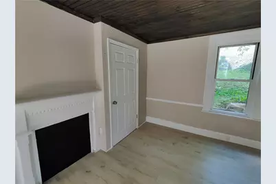 2373 Hopeland St, Pittsburgh, PA 15210 - Photo 10