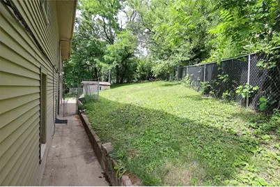 2373 Hopeland St, Pittsburgh, PA 15210 - Photo 32