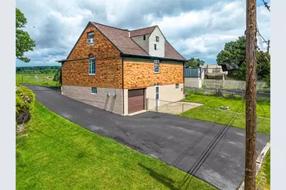 301 Orchard Spring Rd, Scott Township, PA 15220 - Photo 30
