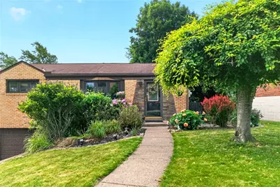 613 Elaine Dr, Pittsburgh, PA 15236 - Photo 2
