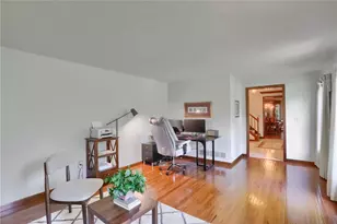 5124 Bronwyn Ct, Hampton, PA 15044 - Photo 6