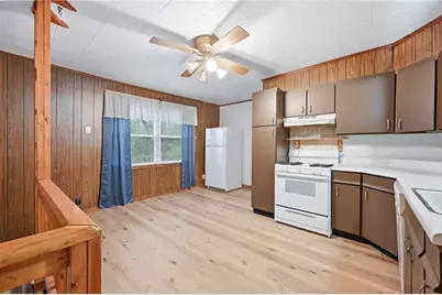 1 Walnut St, Greenville Boro, PA 16125 - Photo 6