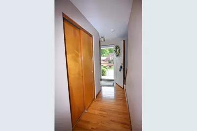 1150 Vivjon Dr, West Homestead, PA 15120 - Photo 8