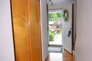 1150 Vivjon Dr, West Homestead, PA 15120 - Photo 8