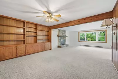 139 E Edgewood Dr, Peters Township, PA 15317 - Photo 2