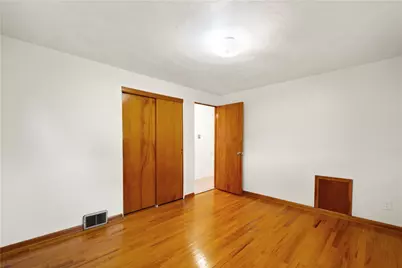 323 Old Clairton Rd, Jefferson Hills, PA 15025 - Photo 20