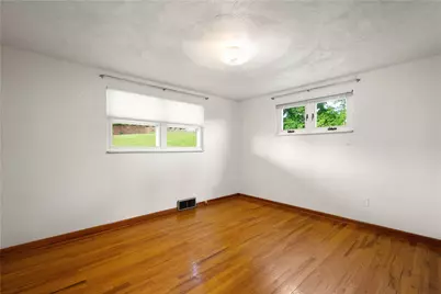 323 Old Clairton Rd, Jefferson Hills, PA 15025 - Photo 18