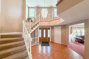 438 Edgewood Dr, Meadville City, PA 16335 - Photo 4