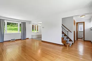 167 Woodland Dr, Pittsburgh, PA 15236 - Photo 2