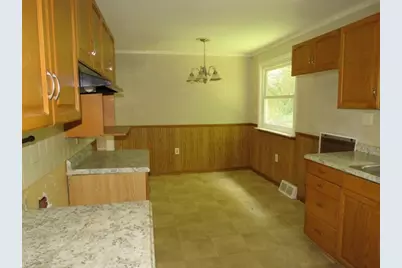 21 Daisytown Rd, W Pike Run Twp, PA 15427 - Photo 4
