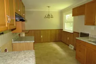 21 Daisytown Rd, W Pike Run Twp, PA 15427 - Photo 4