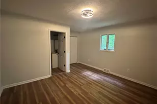 201 Clever Rd, Kennedy Township, PA 15136 - Photo 10