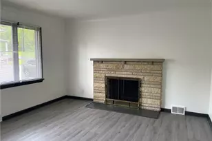 221 N Cascade St, New Castle, PA 16101 - Photo 6