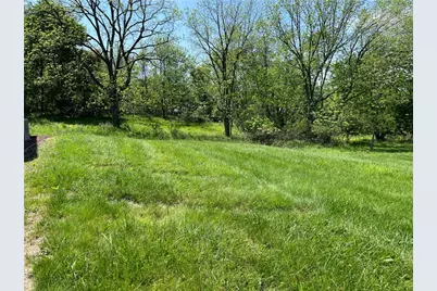 221 N Cascade St, New Castle, PA 16101 - Photo 22