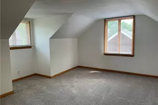 221 N Cascade St, New Castle, PA 16101 - Photo 12