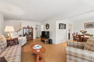 1818 Foxcroft Ln, Pittsburgh, PA 15101 - Photo 18