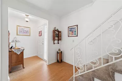 1818 Foxcroft Lane #806, Pittsburgh, PA 15101 - Photo 4