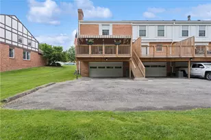 1818 Foxcroft Ln, Pittsburgh, PA 15101 - Photo 34