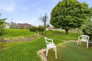 551 Millers Ln, Pittsburgh, PA 15239 - Photo 28