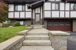 132 Orchard Ave, Pittsburgh, PA 15116 - Photo 4