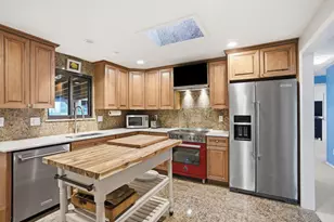 132 Orchard Ave, Pittsburgh, PA 15116 - Photo 8