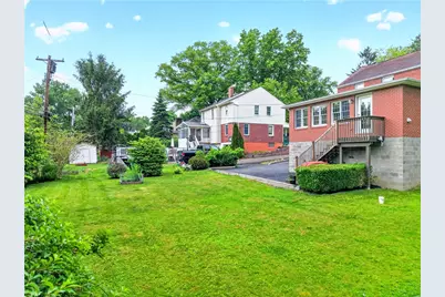1801 Vollmer Dr., Pittsburgh, PA 15116 - Photo 38