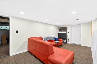 1801 Vollmer Dr., Pittsburgh, PA 15116 - Photo 28