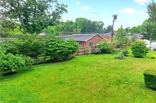 1801 Vollmer Dr, Pittsburgh, PA 15116 - Photo 36